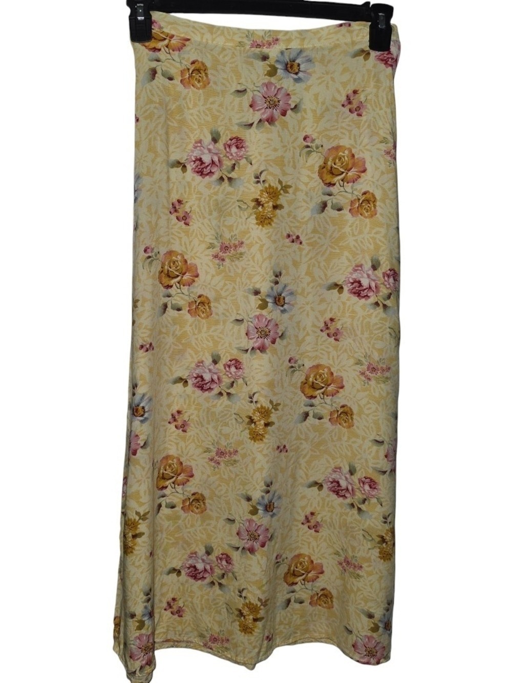 Avon Style Floral Skirt Size Medium